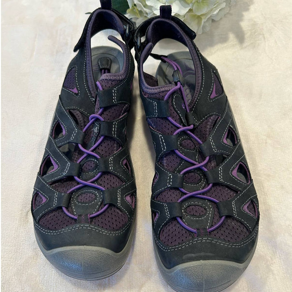 ECCO Purple and Black Yak Leather Sport Hiking Sandle, Size 39 - Picture 2 of 7
